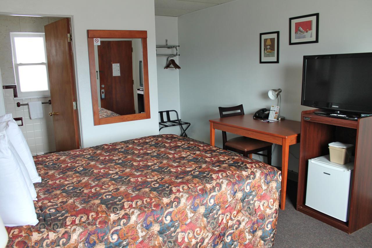 Budget Host Crestview Inn Sault Ste. Marie Exteriér fotografie