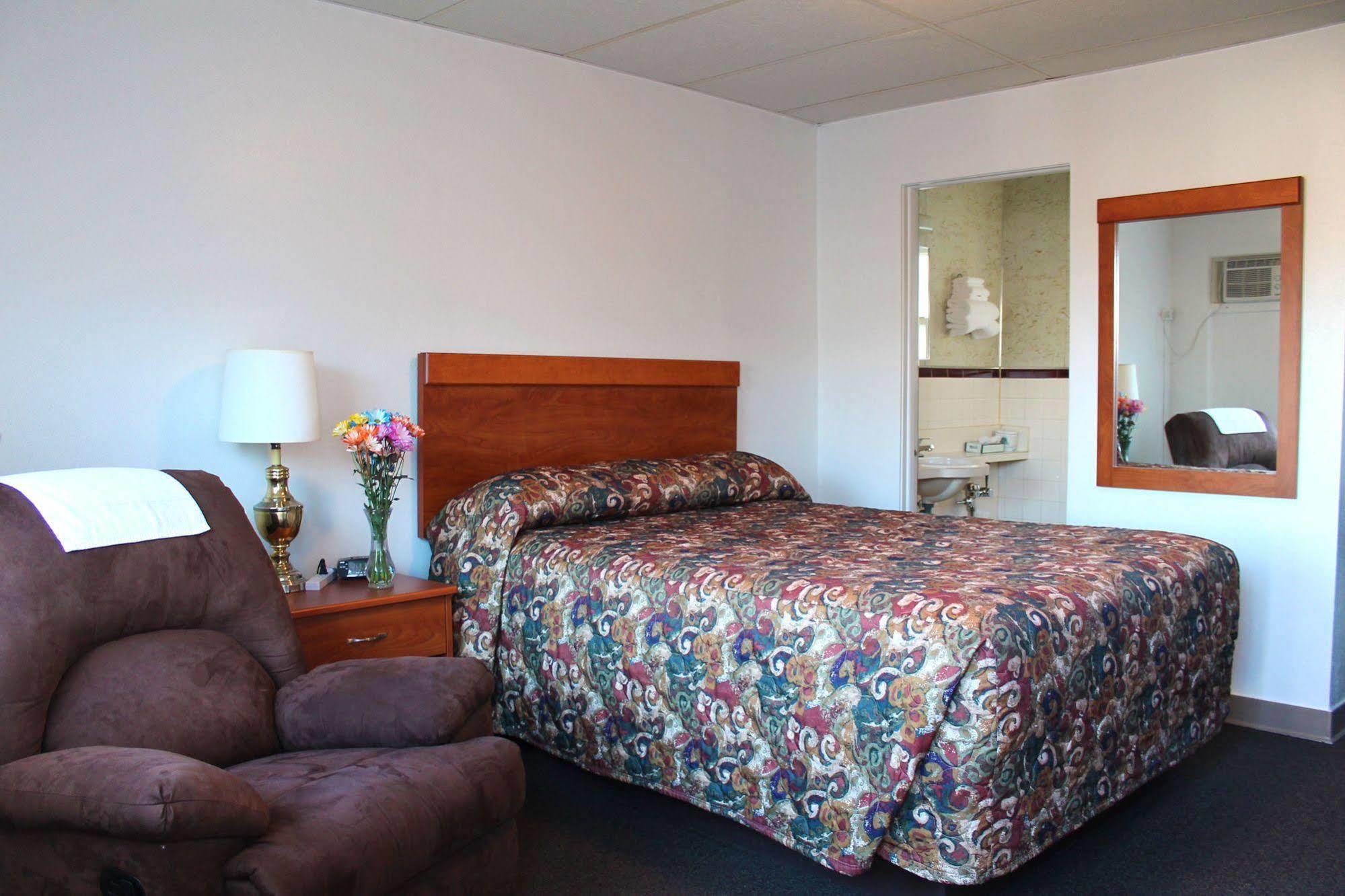 Budget Host Crestview Inn Sault Ste. Marie Exteriér fotografie