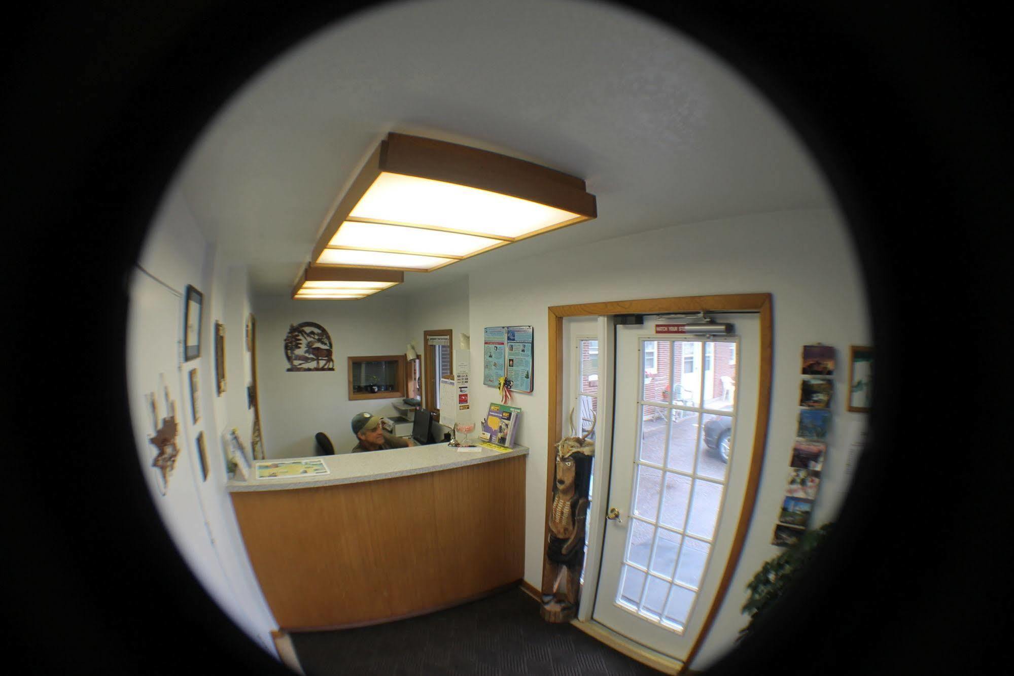 Budget Host Crestview Inn Sault Ste. Marie Exteriér fotografie
