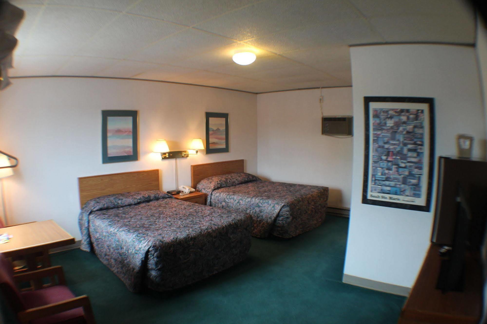 Budget Host Crestview Inn Sault Ste. Marie Exteriér fotografie