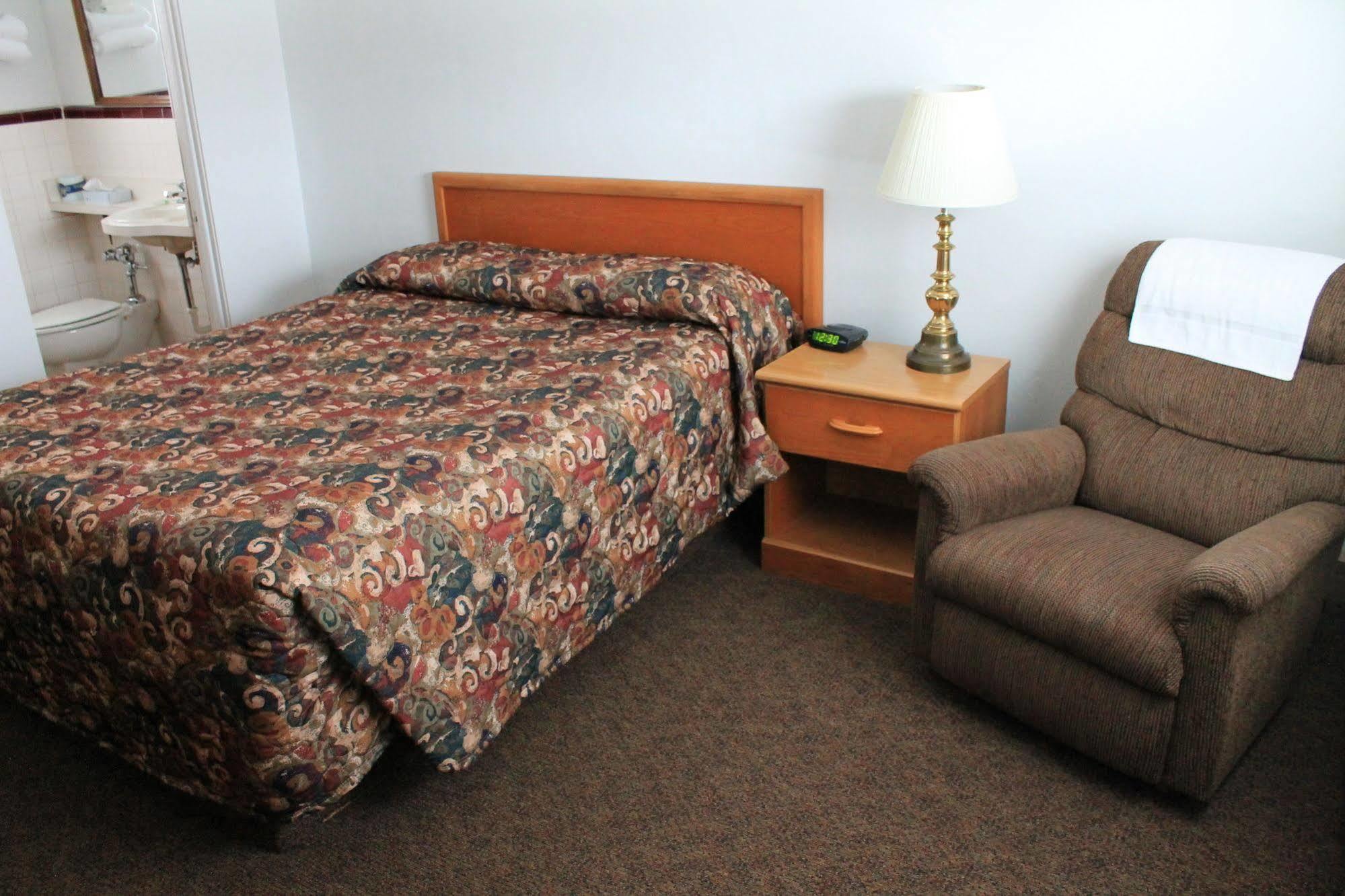 Budget Host Crestview Inn Sault Ste. Marie Exteriér fotografie